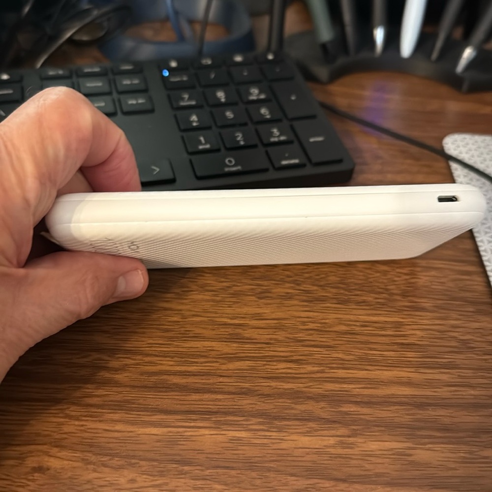 Power Bank - 10,000 Milliamp - Picture 5 of 6